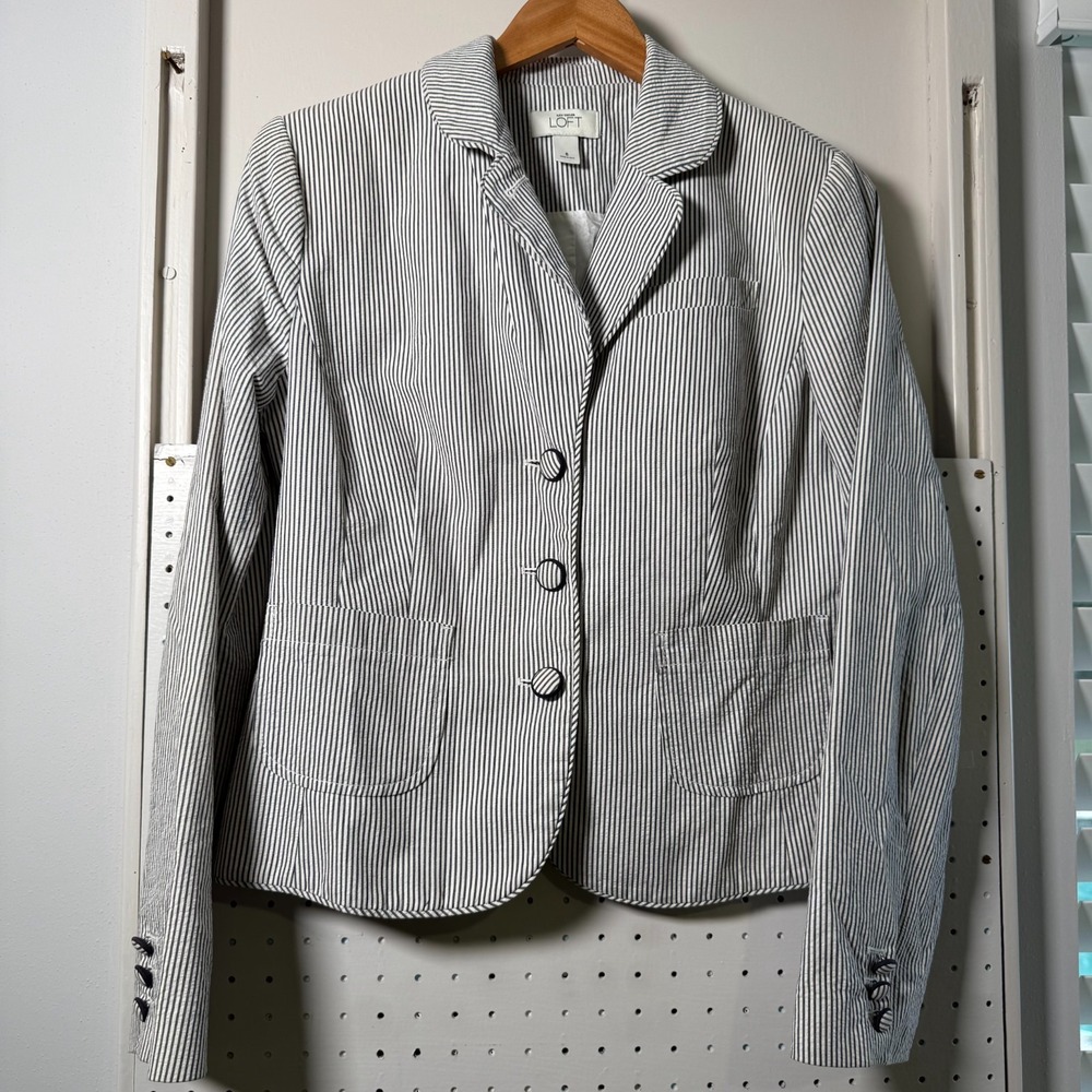 Ann Taylor Loft Blazer Women's Gray Pinstripe 3-Button Notch Lapel Classic‎ - 8